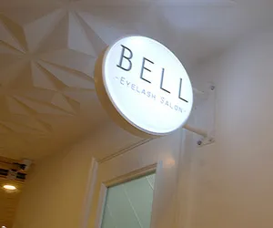 BELLの看板
